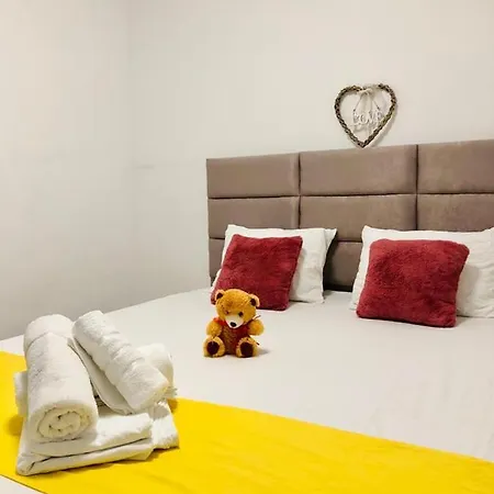 Modern With Need M7 Apartment *
