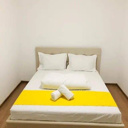 Apartment Modern With Need M7